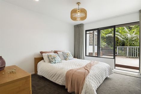 Photo of property in 7 Rangitoto Terrace, Milford, Auckland, 0620