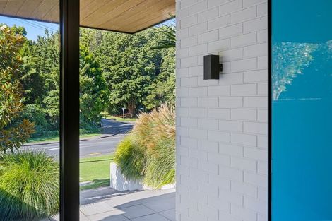 Photo of property in 14 Brooklands Road, Brooklands, New Plymouth, 4310