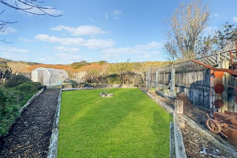 Photo of property in 394 Makara Road, Makara, Karori, 6972