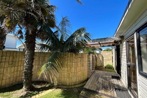 Photo of property in 1186 Papamoa Beach Road, Papamoa Beach, Papamoa, 3118