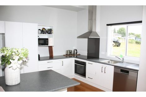 Photo of property in 60 Pebble Beach Boulevard, Te Kamo, Whangarei, 0112