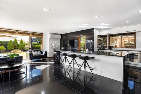 Photo of property in 299 Oceanbeach Road, Mount Maunganui, 3116