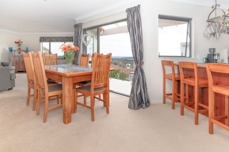 Photo of property in 46 Monte Cassino Place, Birkdale, Auckland, 0626