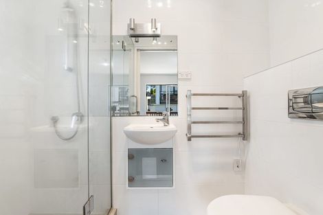 Photo of property in 2/26a Penning Road, Castor Bay, Auckland, 0620