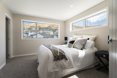 Photo of property in 69 Atherton Terrace, Churton Park, 6037