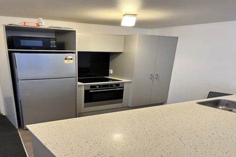 Photo of property in 8 Torrens Terrace, Mount Cook, Wellington, 6011