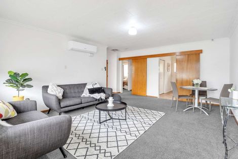 Photo of property in 3 Kiwi Court, Roslyn, Palmerston North, 4414