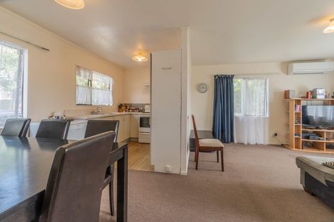 Photo of property in 52 Gallony Avenue, Massey, Auckland, 0614