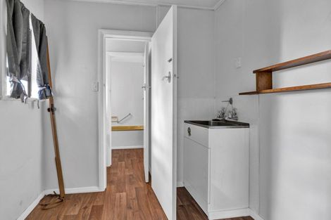 Photo of property in 102 Brecon Road, Stratford, 4332