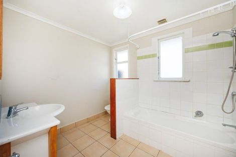 Photo of property in 228 Tremaine Avenue, Highbury, Palmerston North, 4412
