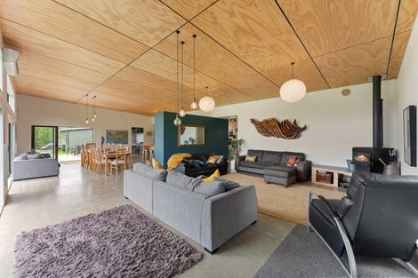 Photo of property in 50 Kents Road, Reikorangi, Waikanae, 5391