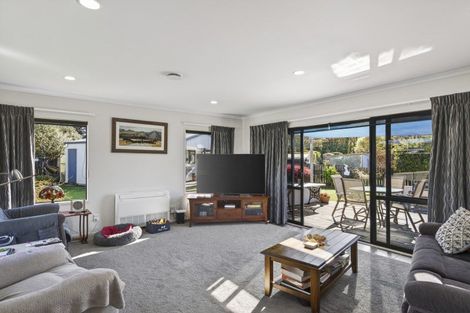 Photo of property in 20 Kowhai Street, Strandon, New Plymouth, 4312