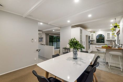 Photo of property in 86 Porritt Avenue, Chatswood, Auckland, 0626