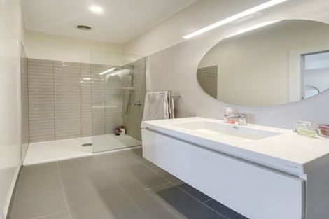 Photo of property in 81 Endeavour Street, Lyall Bay, Wellington, 6022