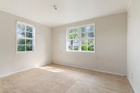 Photo of property in 123 Mahia Road, Wattle Downs, Auckland, 2103