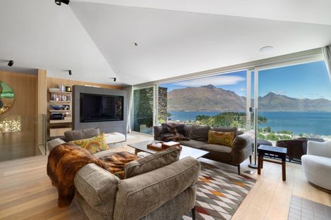 Photo of property in 55e Kent Street, Queenstown, 9300