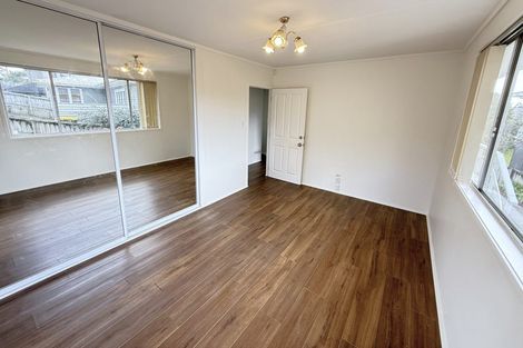 Photo of property in 9 William Souter Street, Forrest Hill, Auckland, 0620