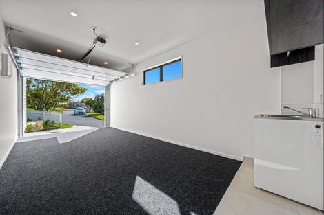 Photo of property in 10a Egret Court, Unsworth Heights, 0632