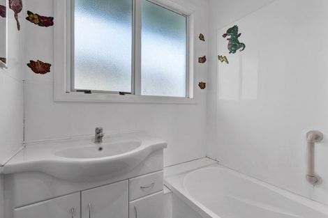 Photo of property in 23 Orlando Street, Stratford, 4332