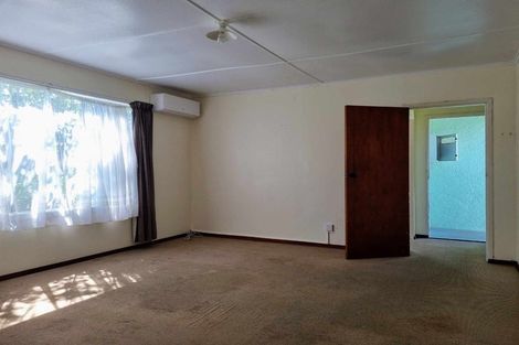 Photo of property in 2 Chard Street, Westown, New Plymouth, 4310