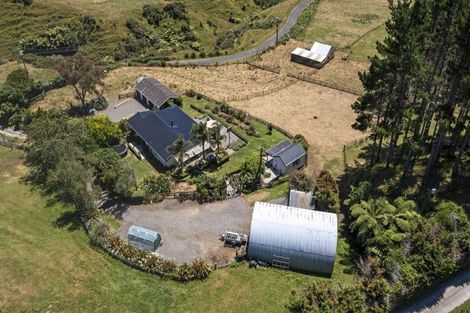 Photo of property in 543 Mataro Road, Onaero, Urenui, 4375