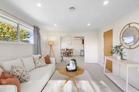 Photo of property in 24c Sarabande Avenue, Redwood, Christchurch, 8051