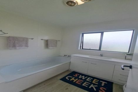 Photo of property in 8 Pacific Street, Waiuku, 2123