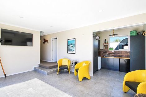 Photo of property in 44 Seabury Avenue, Foxton Beach, Foxton, 4815