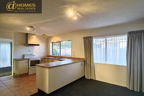 Photo of property in 25 Septimus Place, Henderson, Auckland, 0612