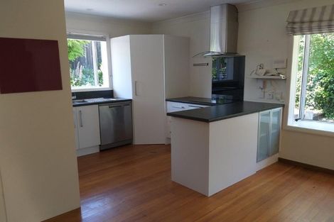 Photo of property in 2 Burnbrae Street, Saint Martins, Christchurch, 8022