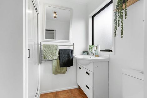 Photo of property in 25 Sunningdale Street, Wattle Downs, Auckland, 2103