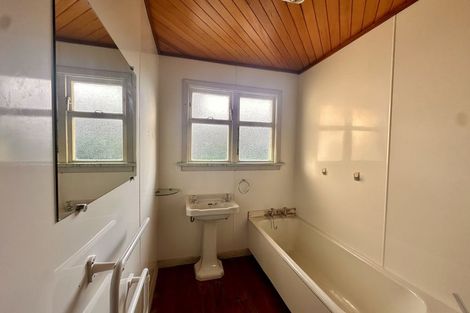 Photo of property in 320 Tay Street, Turnbull Thomson Park, Invercargill, 9810