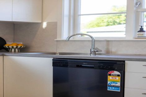 Photo of property in 3 Allison Place, Shirley, Christchurch, 8013