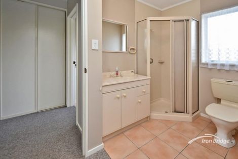 Photo of property in 3 Pyatt Place, Redwood, Christchurch, 8051