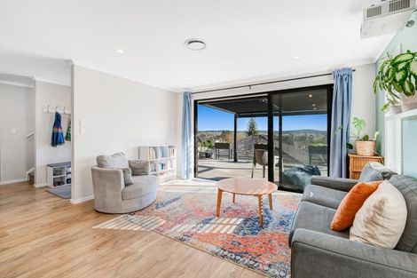 Photo of property in 11 St Julia Court, Helensville, 0800