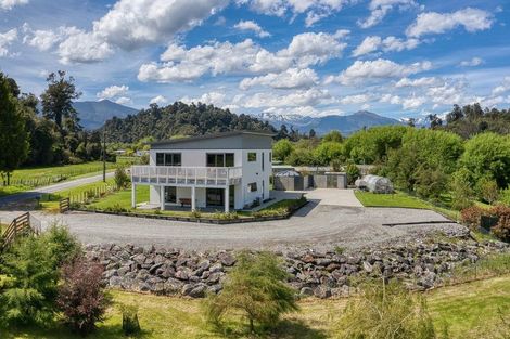 Photo of property in 91 Beach Road, Kakapotahi, Ross, 7885