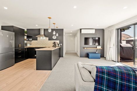 Photo of property in 19 Maize Street, Jacks Point, Queenstown, 9371