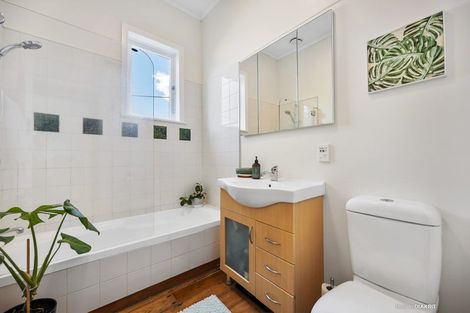 Photo of property in 44 Hamilton Road, Hataitai, Wellington, 6021