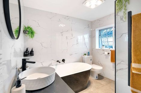 Photo of property in 33 Victoria Street, Foxton, 4814