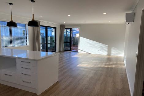 Photo of property in 62a Selwyn Street, Somerfield, Christchurch, 8024
