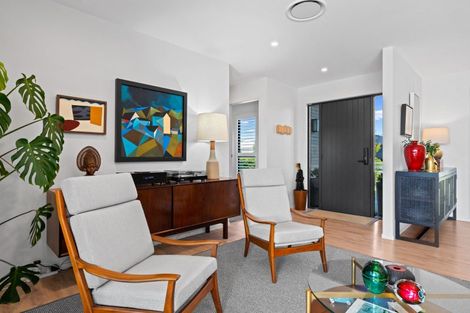 Photo of property in 12 Coralie Place, Lansdowne, Masterton, 5810