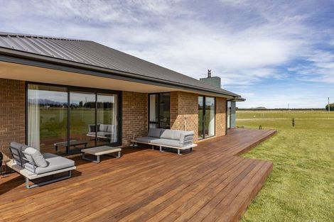 Photo of property in 728 Woodstock Road, Burnt Hill, Oxford, 7495