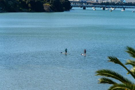 Photo of property in 1 Eleventh Avenue, Tauranga, 3110