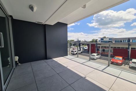 Photo of property in Bella Vista, 1f/84 Gunner Drive, Te Atatu Peninsula, Auckland, 0610