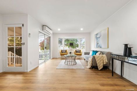 Photo of property in 1 Pahi Place, West Harbour, Auckland, 0618