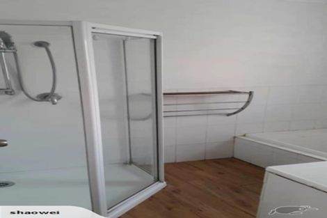 Photo of property in 24 Harrington Road, Henderson, Auckland, 0610