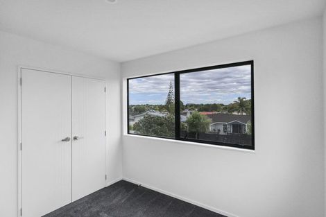Photo of property in 1c Malvina Place, Bucklands Beach, Auckland, 2014