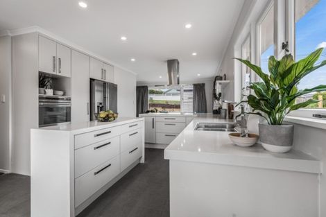 Photo of property in 6 Gumdiggers Lane, Riverhead, 0820