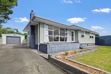 Photo of property in 4 Perth Place, Awapuni, Palmerston North, 4412