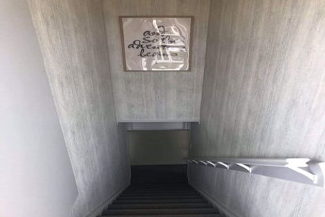 Photo of property in 5 Holiday Road, Stanmore Bay, Whangaparaoa, 0932